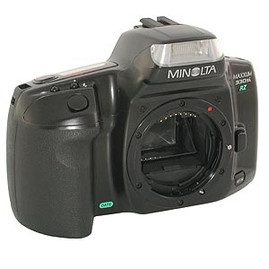 Minolta Maxxum 330SI RZ Date Camera